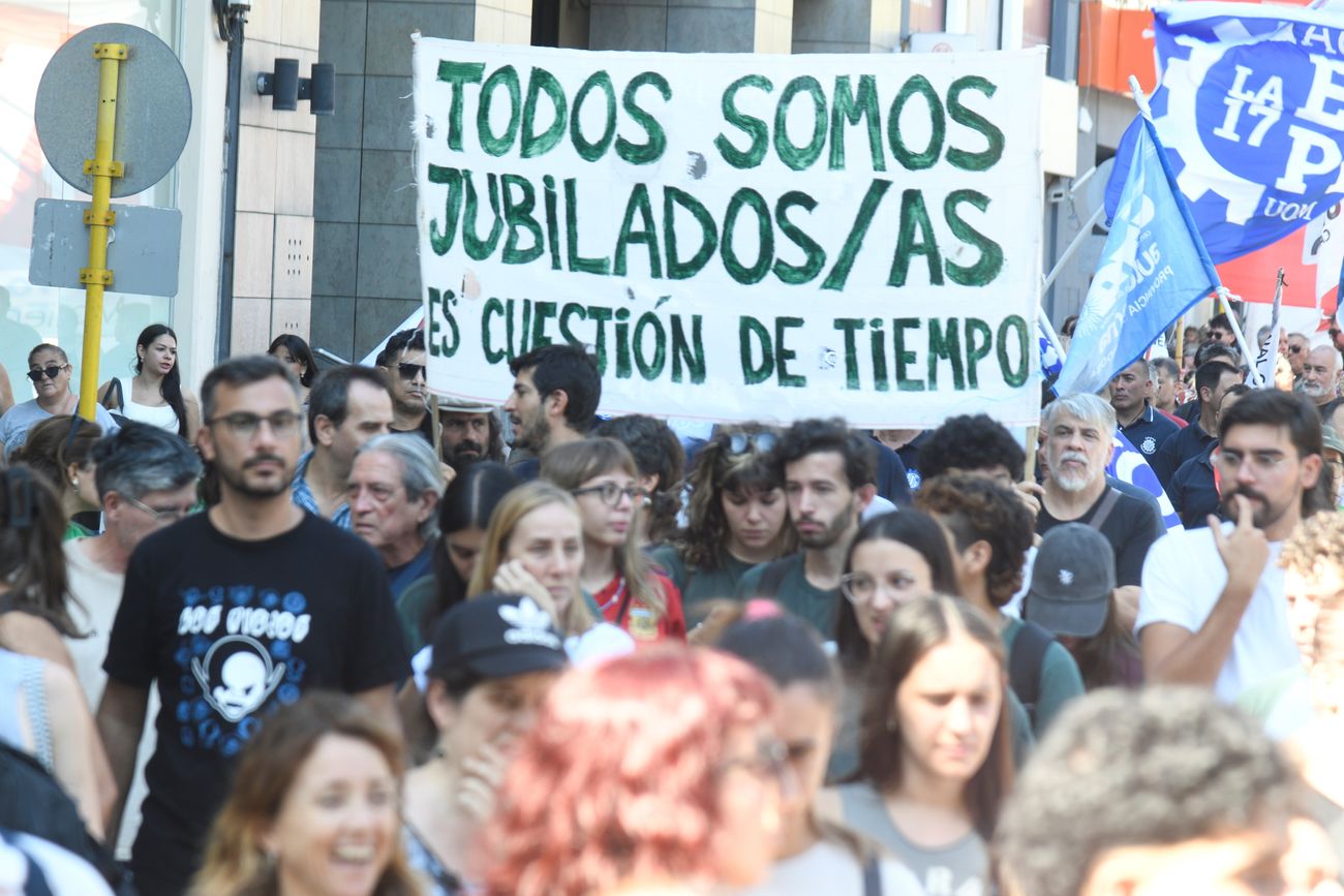 La marcha de la CGT se llevará a cabo en coincidencia con la tradicional protesta de jubilados que se lleva a cabo los miércoles. (Archivo)