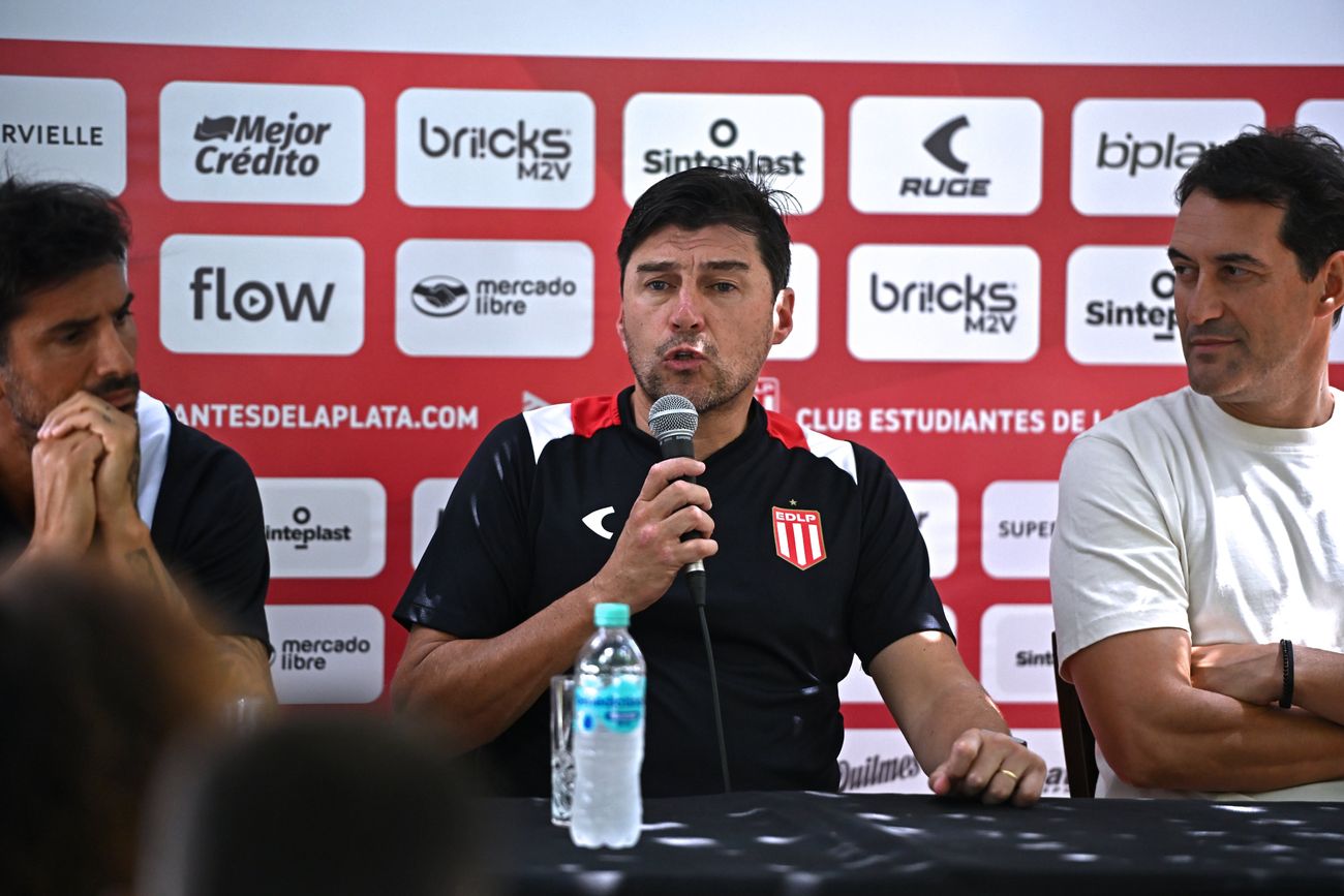 Alexander Medina, nuevo DT de Estudiantes LP. (Prensa Estudiantes).