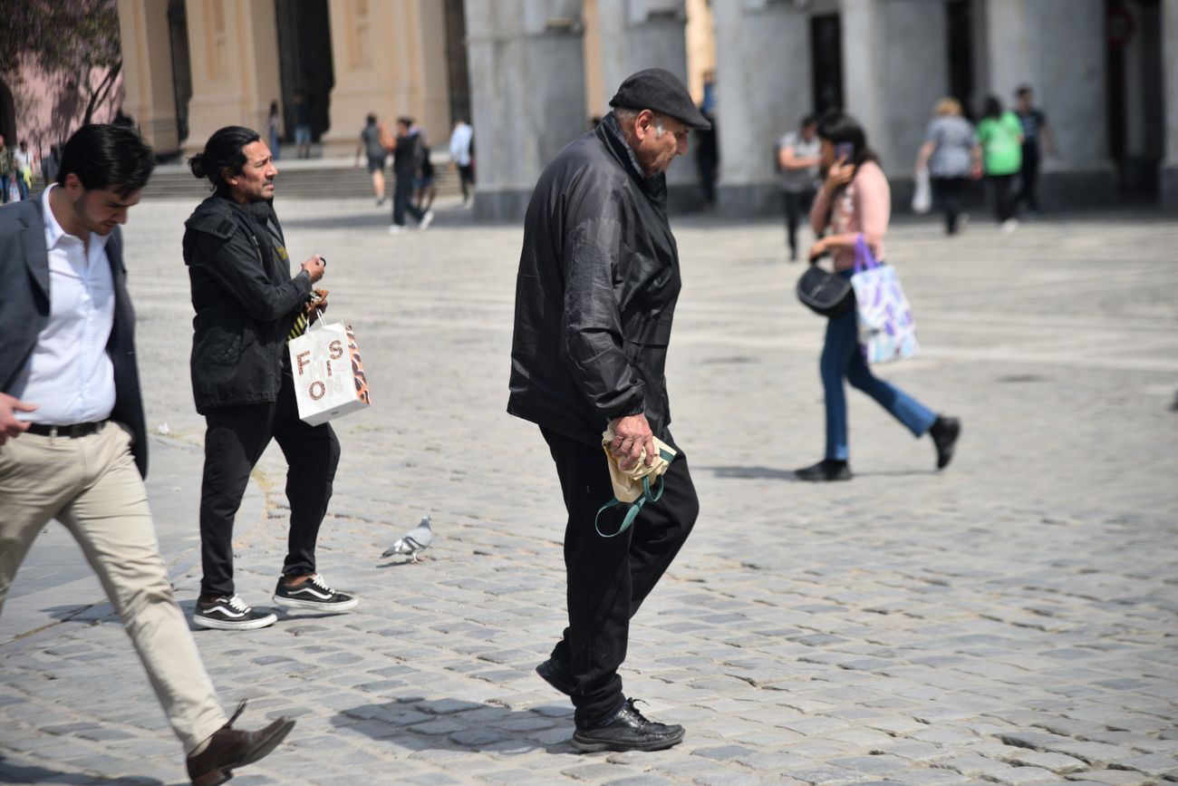 Jubilados. El decil más alto percibe en total $ 38.945 millones en jubilaciones. En contraste, el decil más bajo recibe $ 7.840 millones.