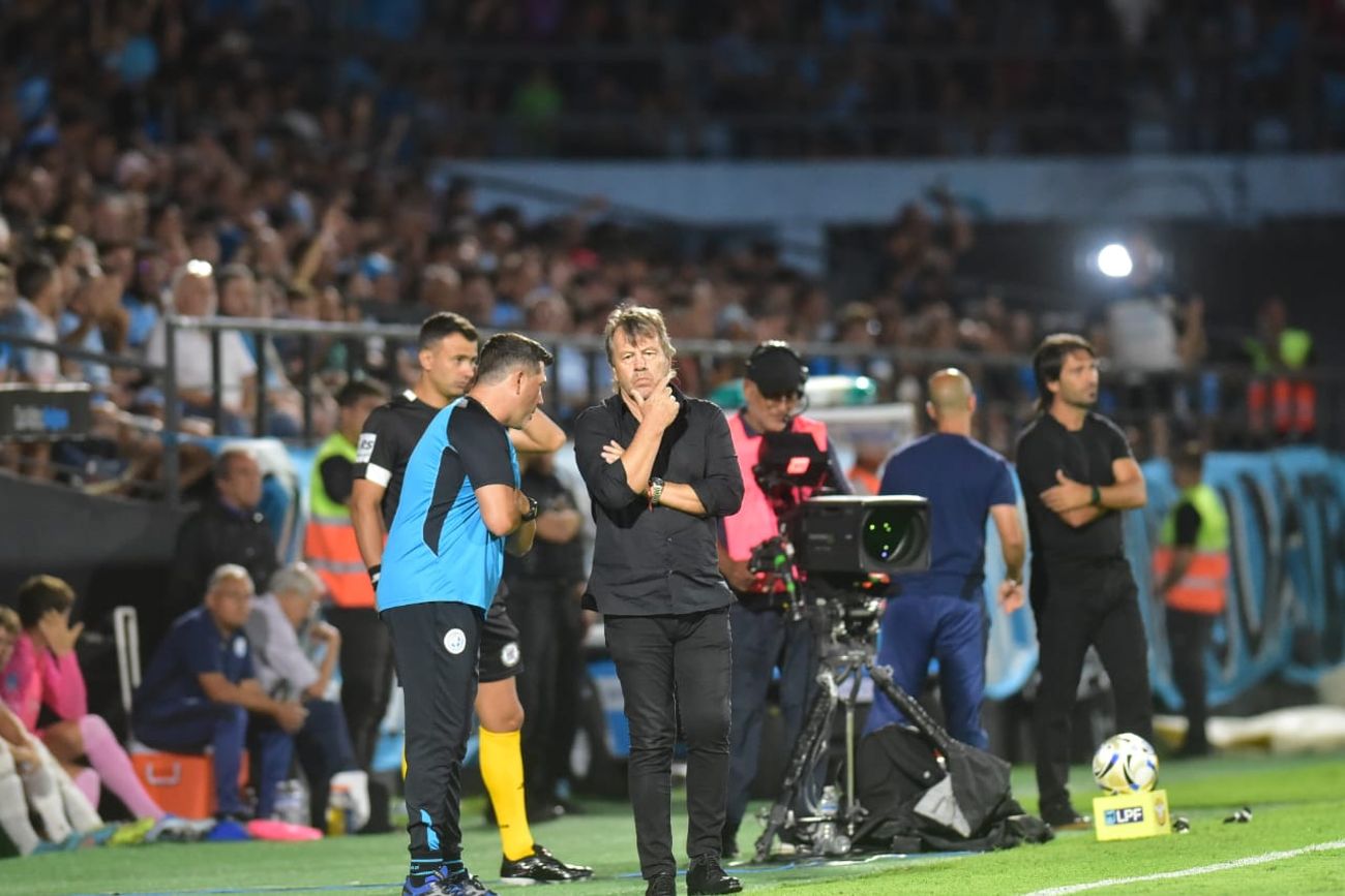 Ni punta ni clásico lo sacan del libreto: la prudencia de Zielinski en Belgrano
