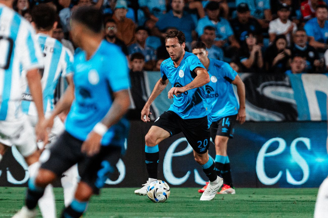 Franco Vázquez, desde que firmó se sumó al equipo sin salir más del once.