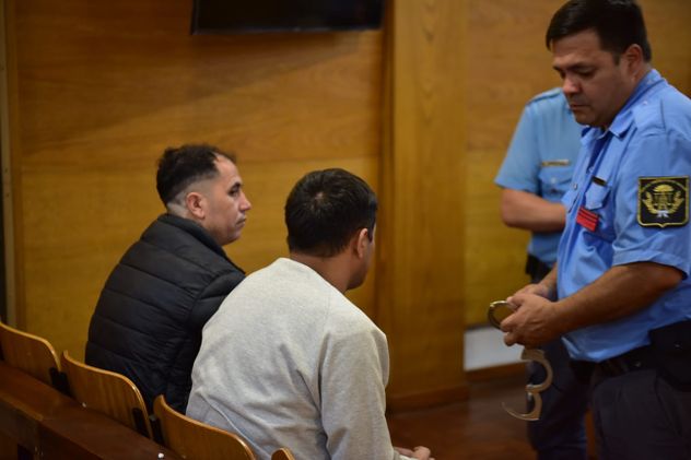 Héctor Vílchez y José Alberto Ocampo llegaron a juicio por el brutal episodio ocurrido en barrio Las Violetas en el que una chica perdió un ojo de un balazo. (José Hernández)