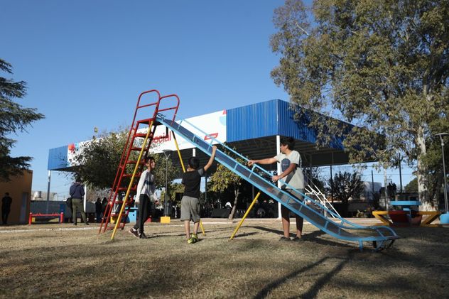 Así era el polideportivo social de barrio Los Álamos.