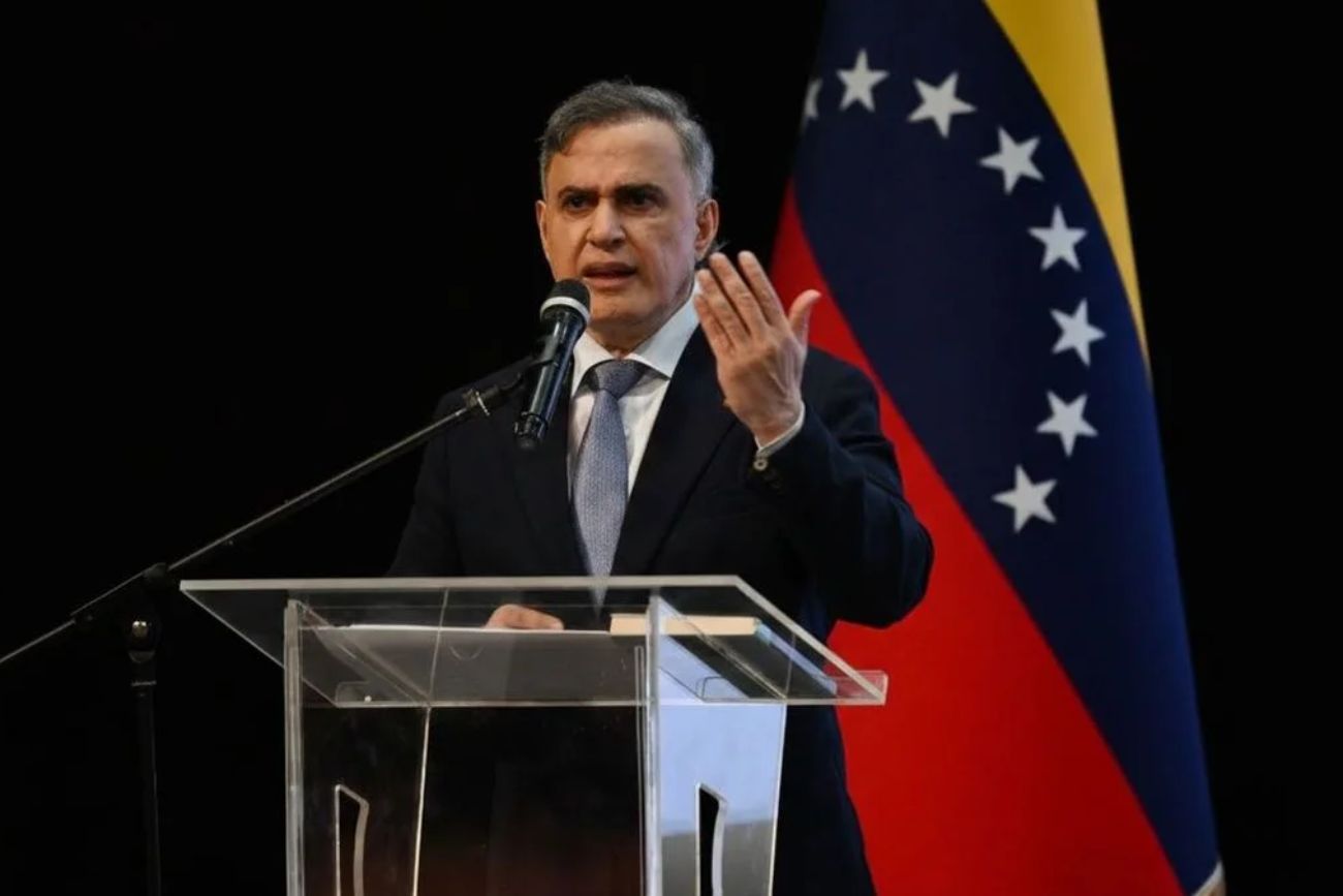 Renuncias en Venezuela: el fiscal general y el Defensor del Pueblo dejan sus cargos tras la captura de Maduro