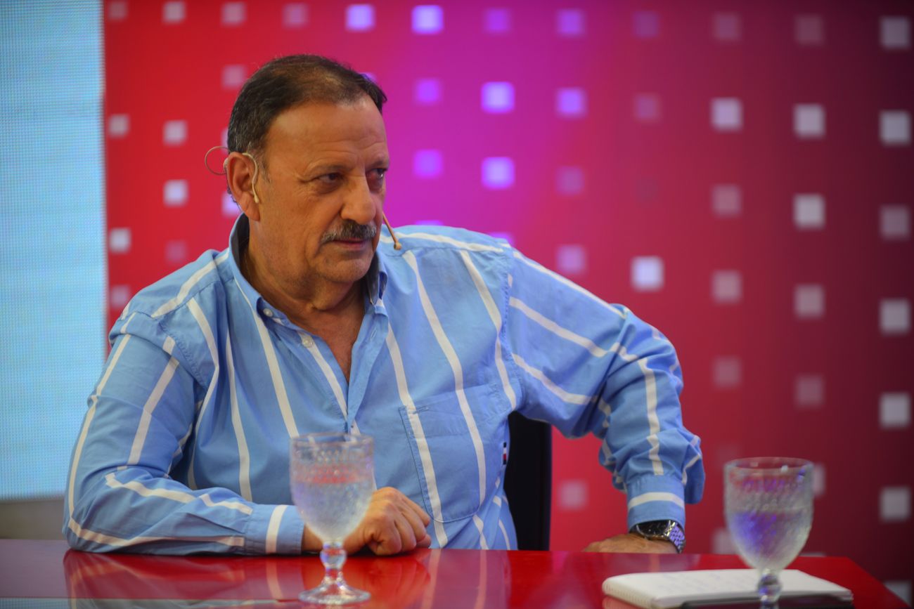 Ricardo Quintela, gobernador de La Rioja en el programa Voz y Voto. (Nicolás Bravo / La Voz)