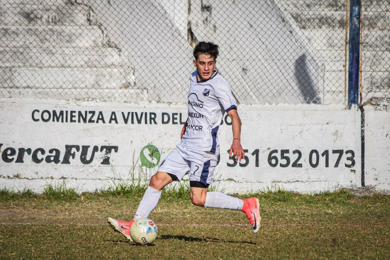 Julián Acevedo probará suerte en el fútbol español.