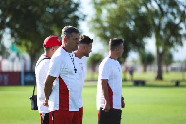 Diego Flores, DT de Instituto. (Prensa IACC).