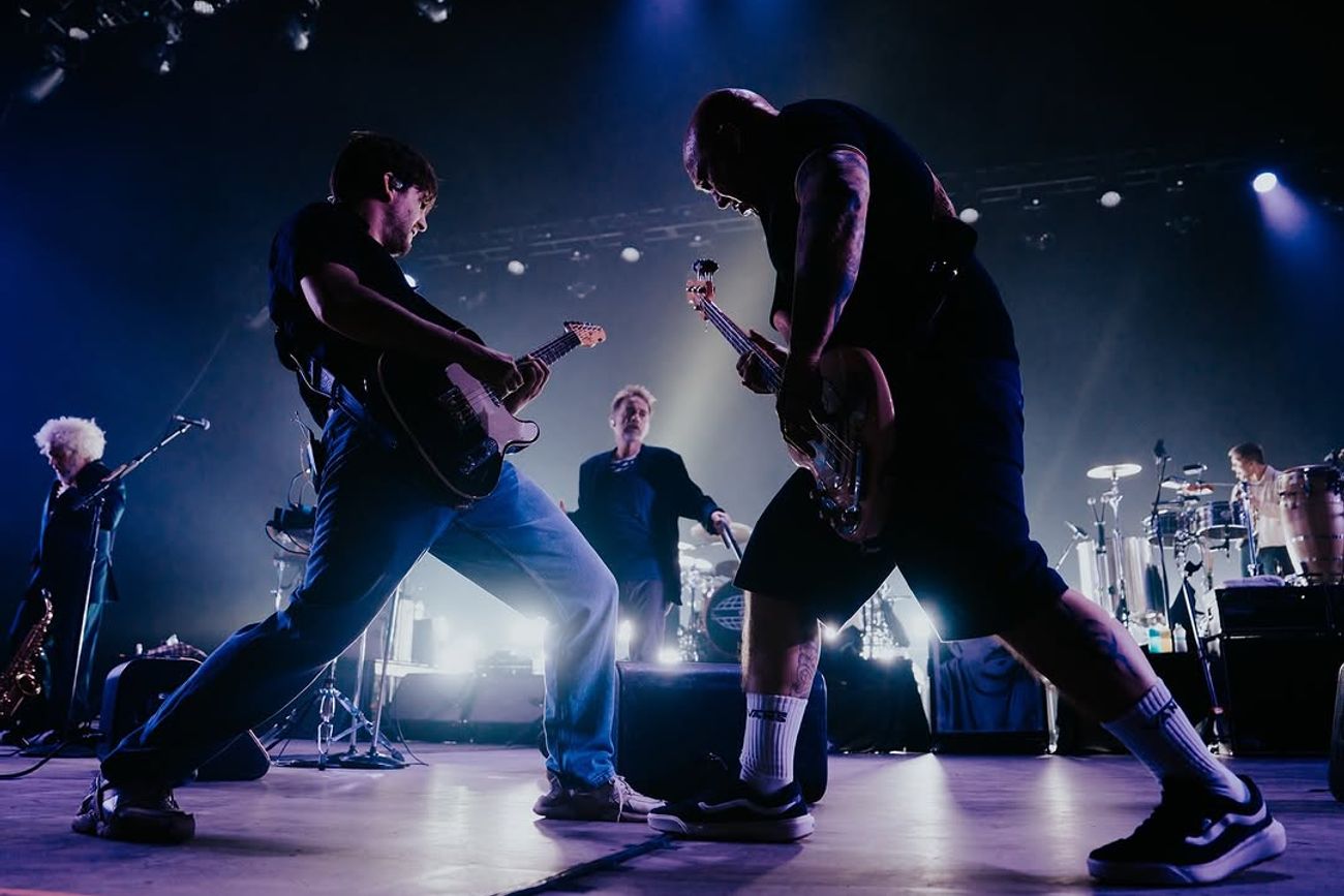 Florian, Vicentico y Flavio Cianciarullo en escena. (Instagram)