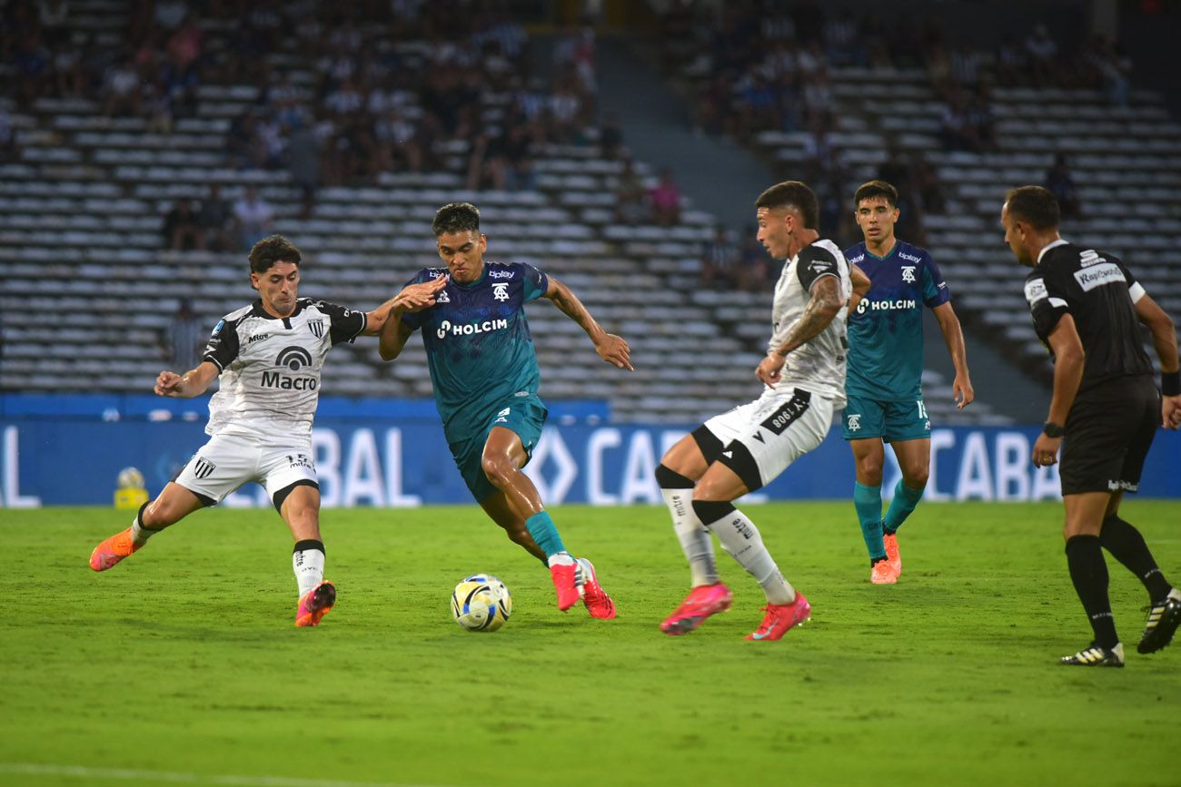 Talleres venció 2 a 1 a Gimnasia de Mendoza por la quinta fecha del Torneo Apertura de la Liga Profesional. Matías Galarza tuvo una muy buena actuación.