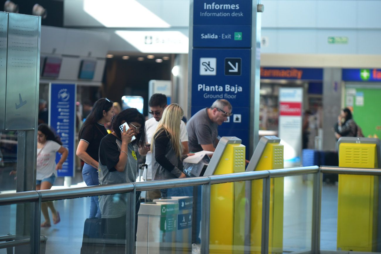 Aeropuerto Ambrosio Taravella y el impacto por los paros de ATE. 