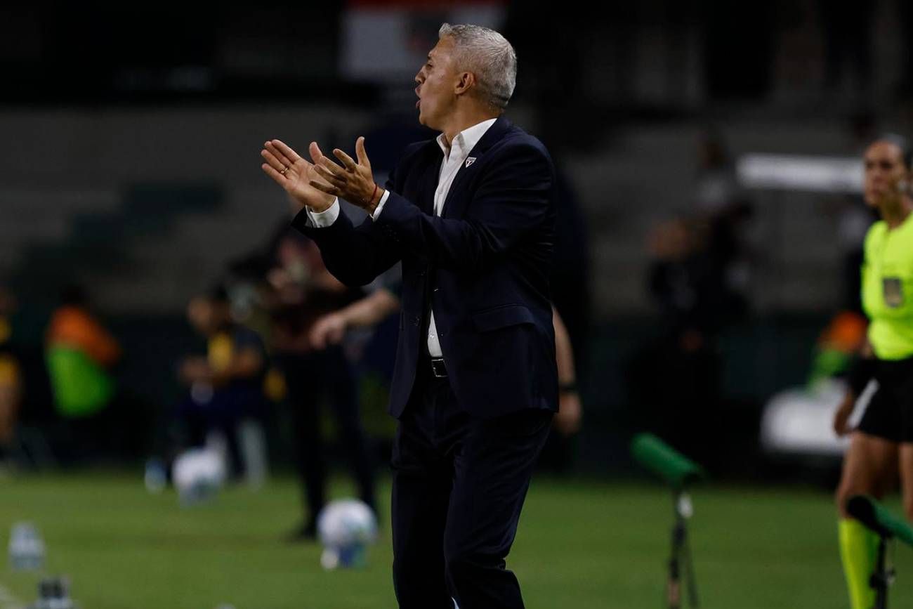 Qué dijo Hernán Crespo sobre las chances de ser entrenador de River: Es un...