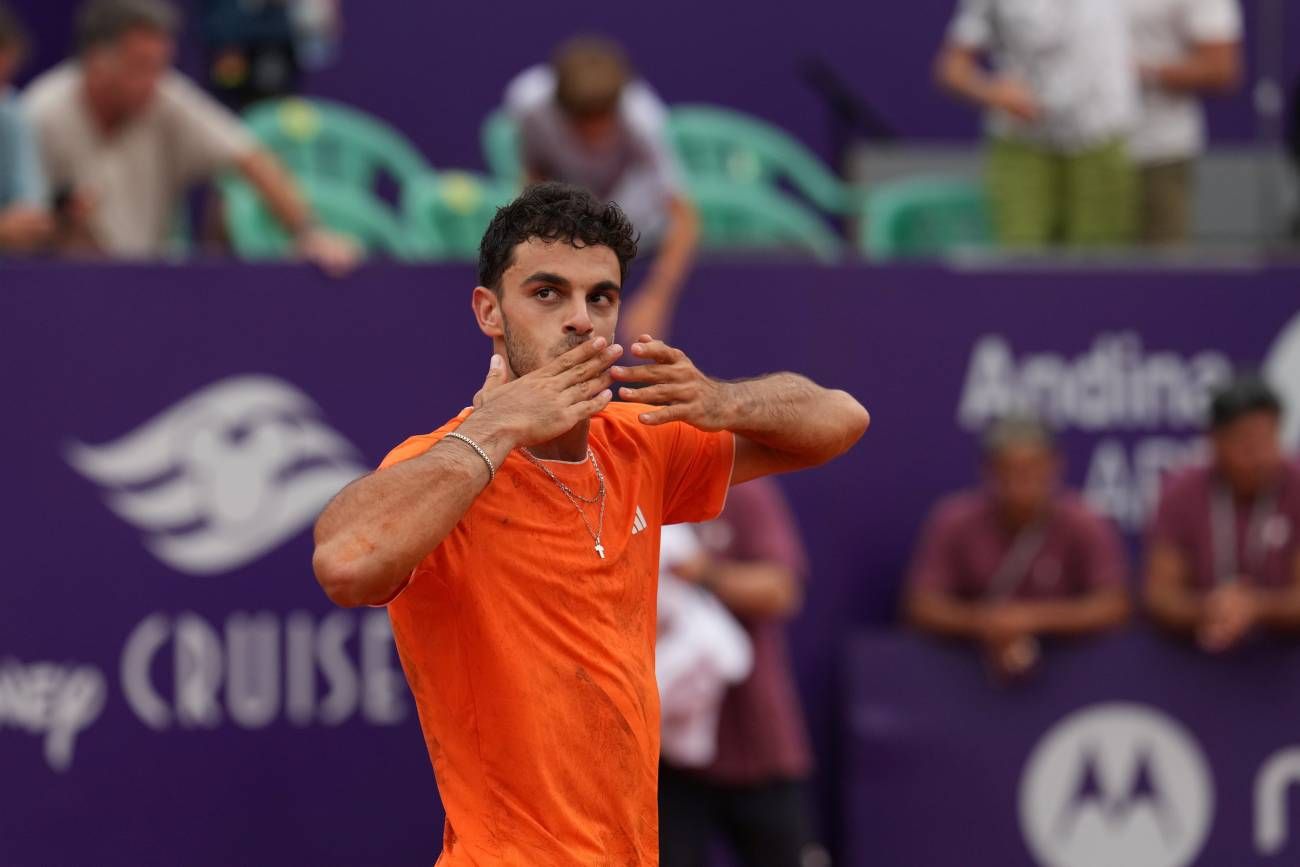 Francisco Cerúndolo, campeón en el Argenitna Open 2026, debuta en el ATP de Santiago de Chile. (AP)
