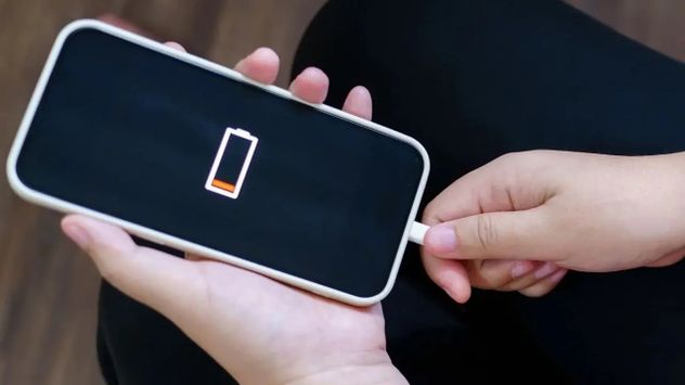 ¿Tenés un celular viejo en el cajón? 10 ideas para reutilizarlo y ahorrar.