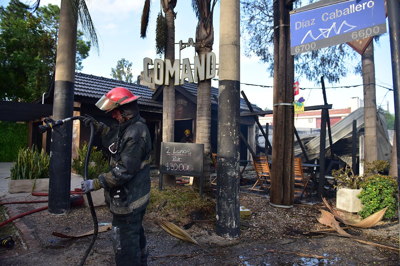 La Comanda, Incendio en un local gastronómico de avenida Recta Martinoli. José Gabriel Hernández 