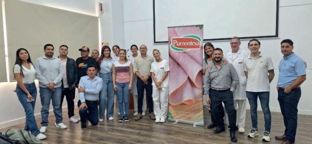 REUNIÓN. Piamontesa entableció contacto con empresarios de diferentes países para capacitar sobre el manejo de las carnes. (Gentileza: La Piamontesa S.A.)