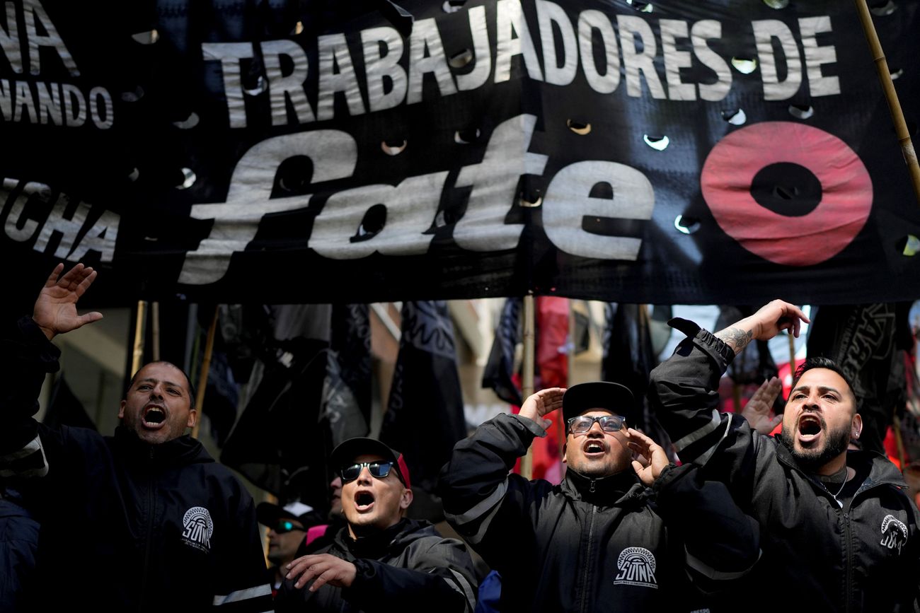Protesta de trabajadores de Fate. 