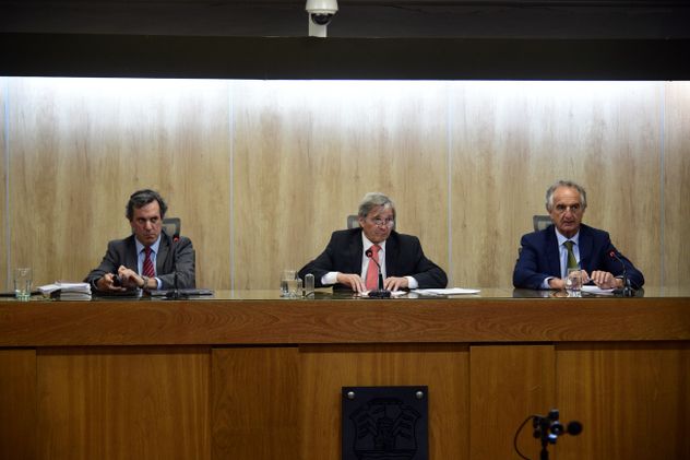 Tribunal. Villegas, Rojas Moresi y Palacio Laje, los vocales que condenaron a los miembros de One Coin. (Archivo)