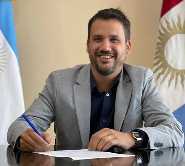 Marcos Torres, exintendente de Alta Gracia, asume en la Provincia.