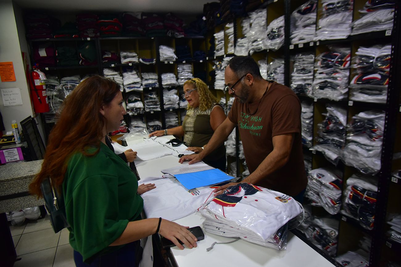 Uso del uniforme escolar en colegios de Córdoba
