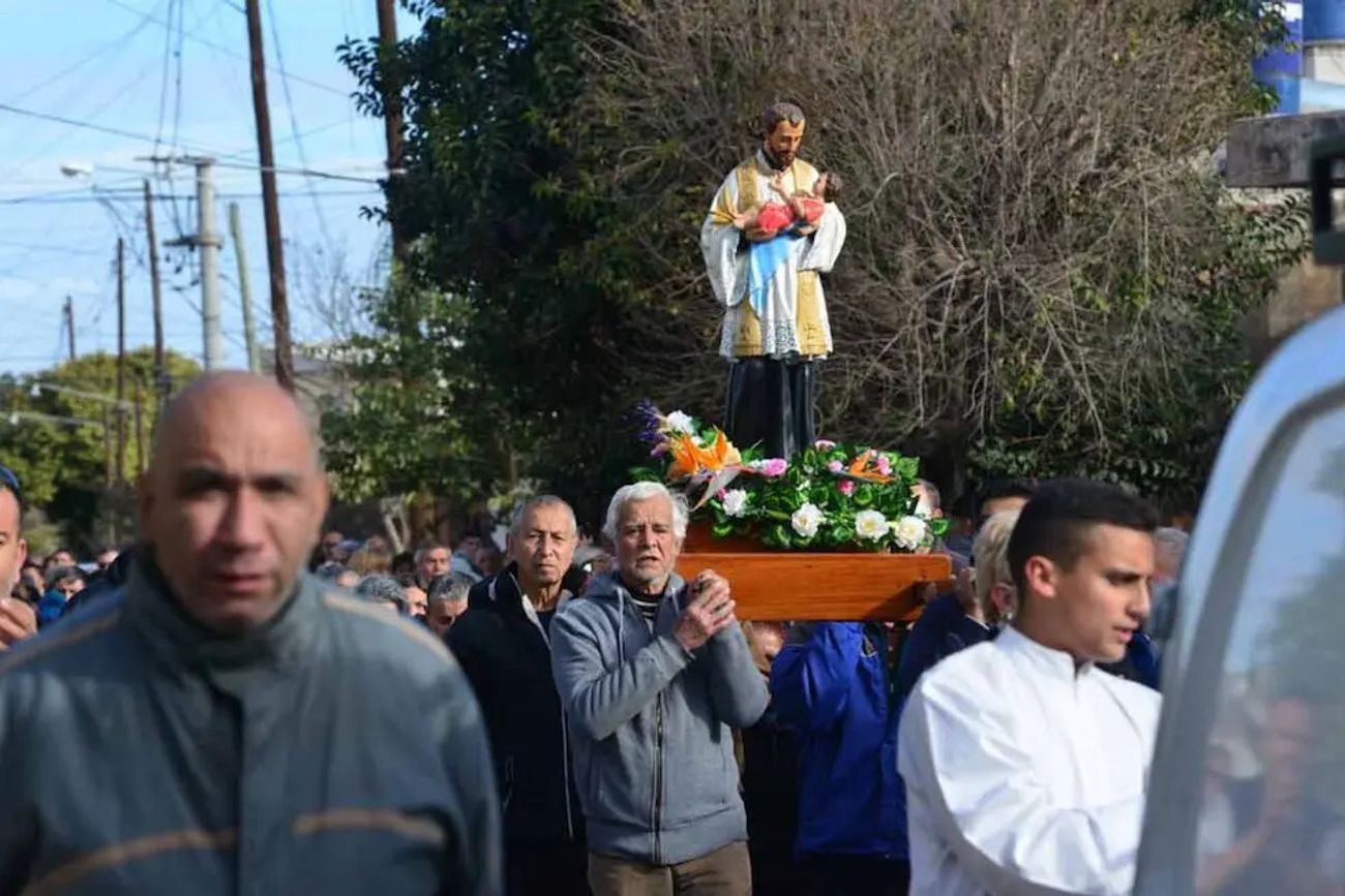 Procesión en barrio Altamira . (Javier Ferreyra / La Voz) (La Voz).