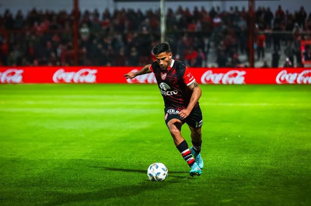 Jonathan Bay busca nuevos horizontes tras irse de Platense.