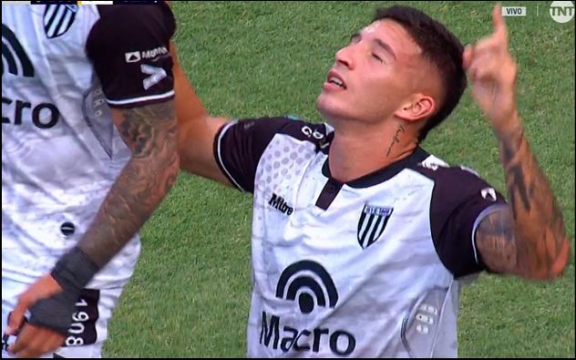 Luciano Paredes, ex Talleres hoy en Gimnasia de Mendoza.