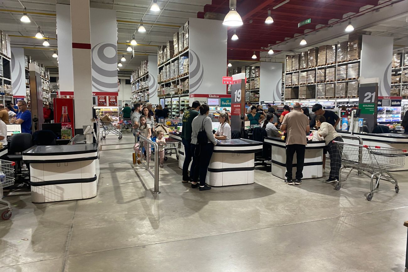 El bajo consumo le pegó a la recaudación tributaria