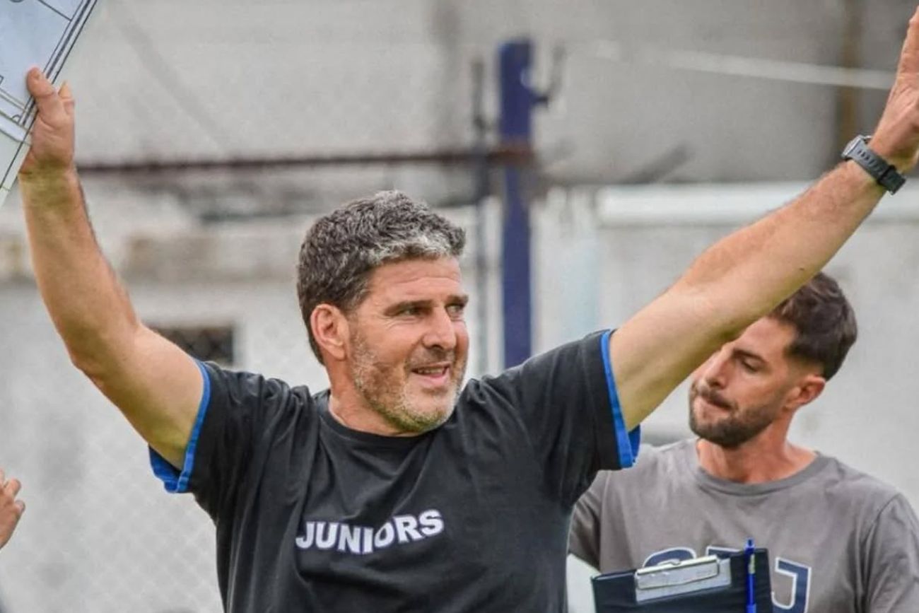 Hernán Martínez, entrenador cordobés, ex Juniors.