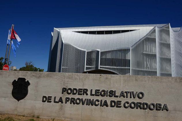 Legislatura. Poder Legislativo de la Provincia de Córdoba Legislatura .