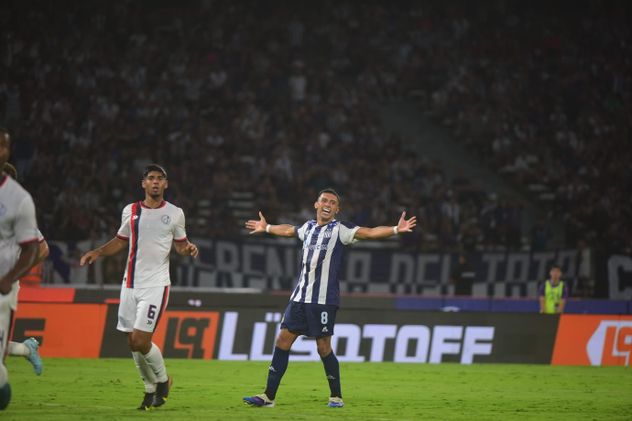 Ulises Ortegoza, en el Talleres vs. San Lorenzo.