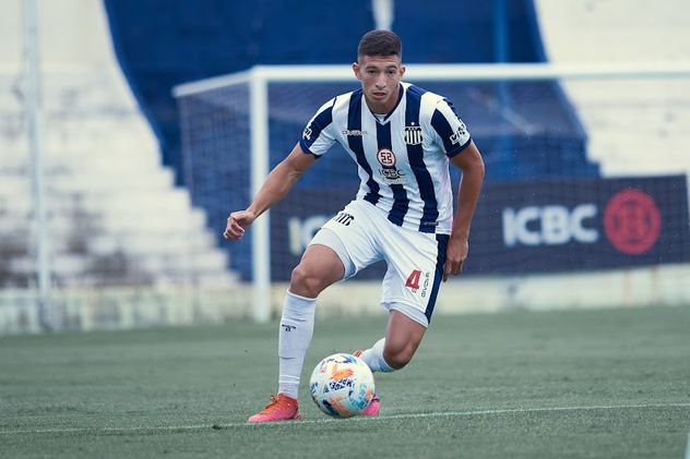 Luciano Paredes, ex Talleres hoy en Gimnasia de Mendoza.