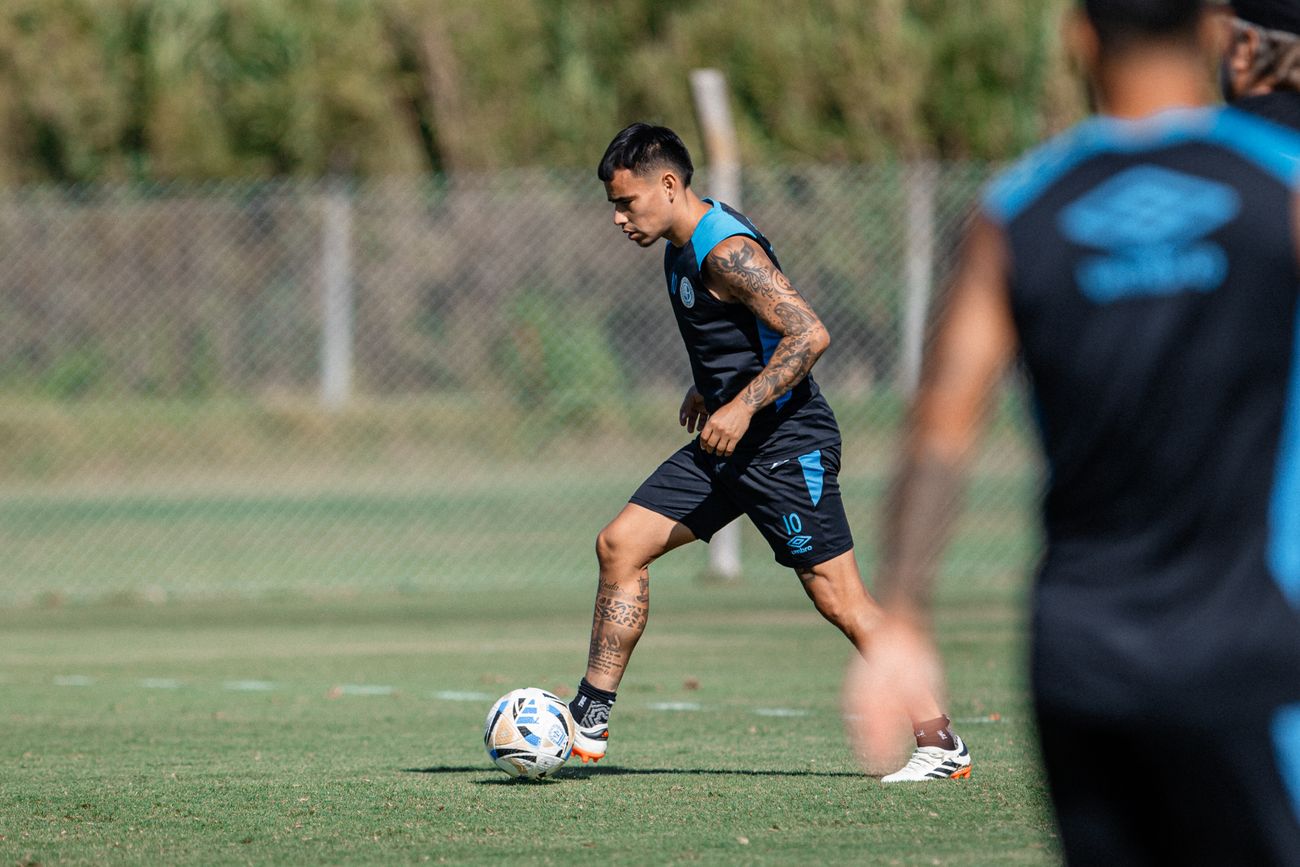 El plan de Zielinski para defender el invicto de Belgrano ante Huracán
