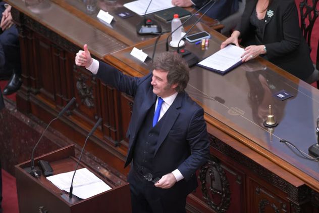 Asamblea al rojo vivo: furia de Milei contra los K, De Loredo invitado y la foto Llaryora-Schiaretti