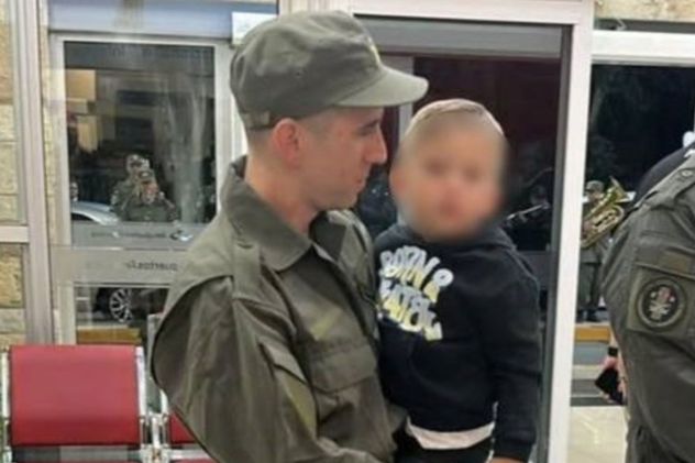 Regreso al hogar: Nahuel Gallo aterrizó en Argentina y ya se encuentra con su familia. (Clarín)