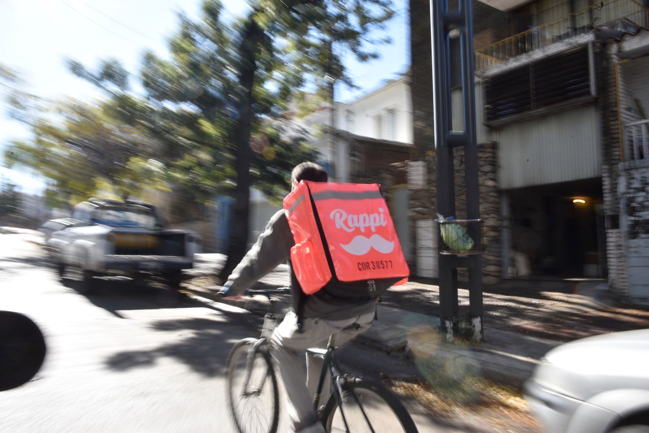 Cadetes de app de delivery