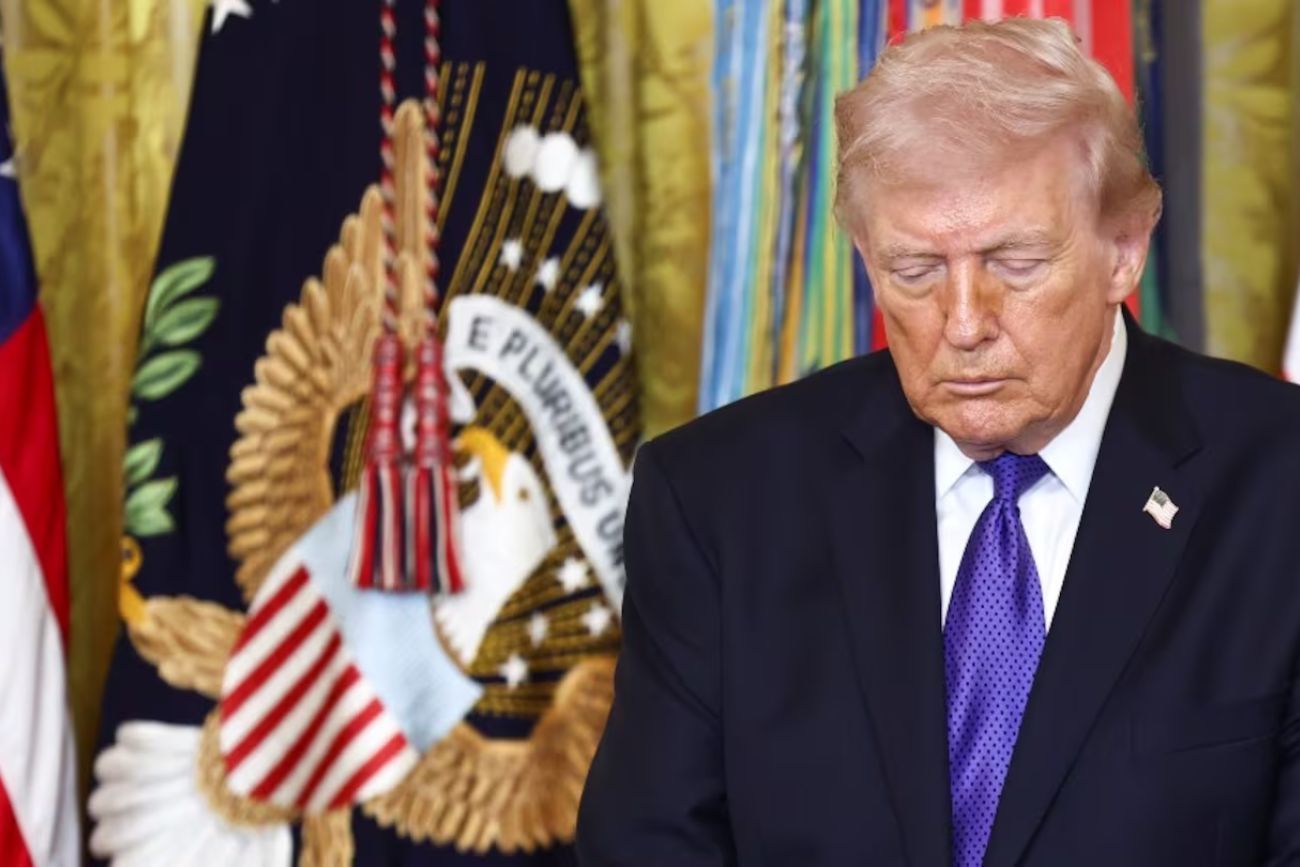 Trump desplazó a la secretaria de Seguridad Nacional tras polémicas y designó a un exluchador de MMA
