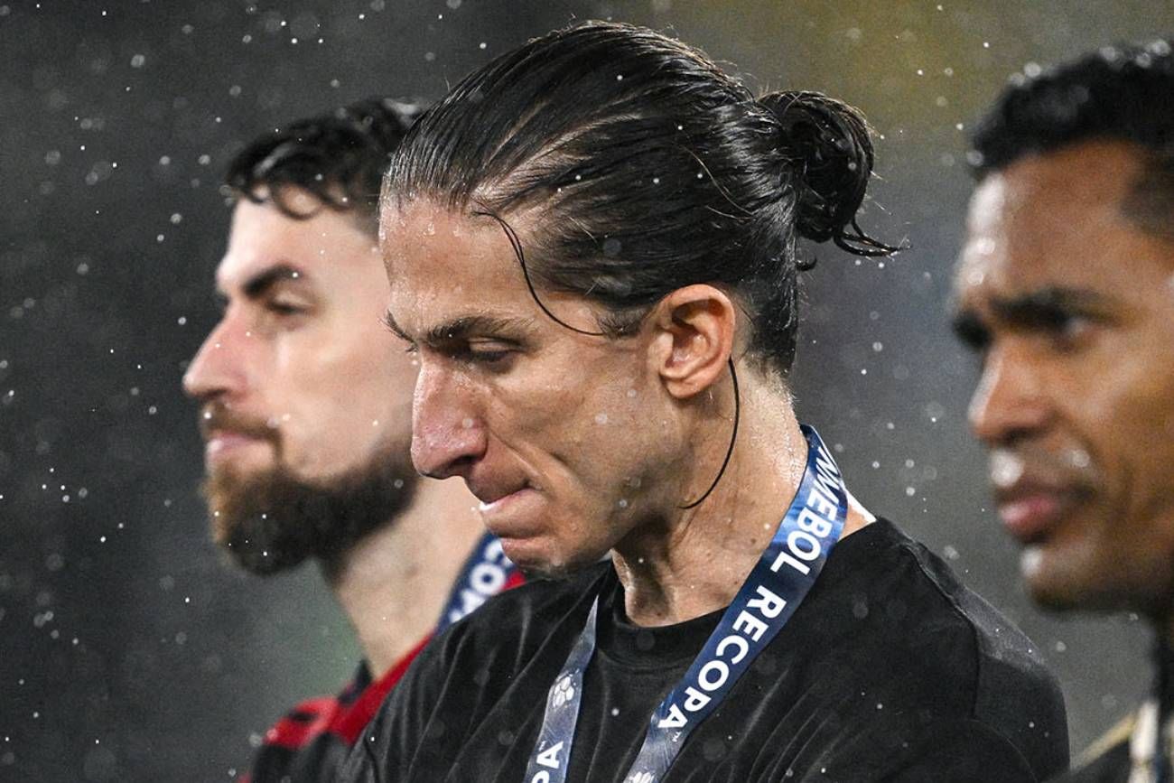 Filipe Luis dejó de ser entrenador del Flamengo.