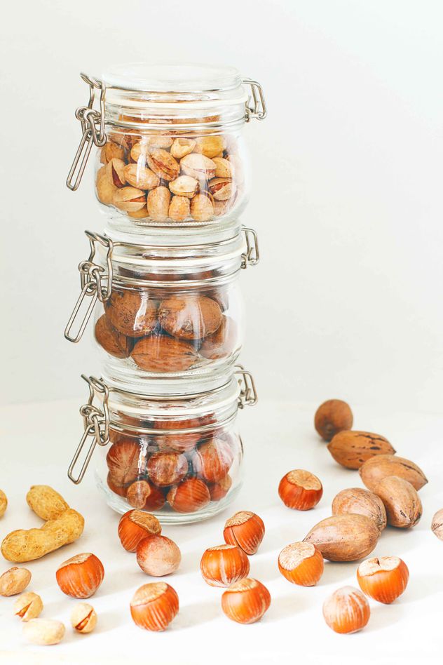 Este alimento es sensible a la humedad, el calor y el aire, por lo que el recipiente es un factor importante al guardarlo.