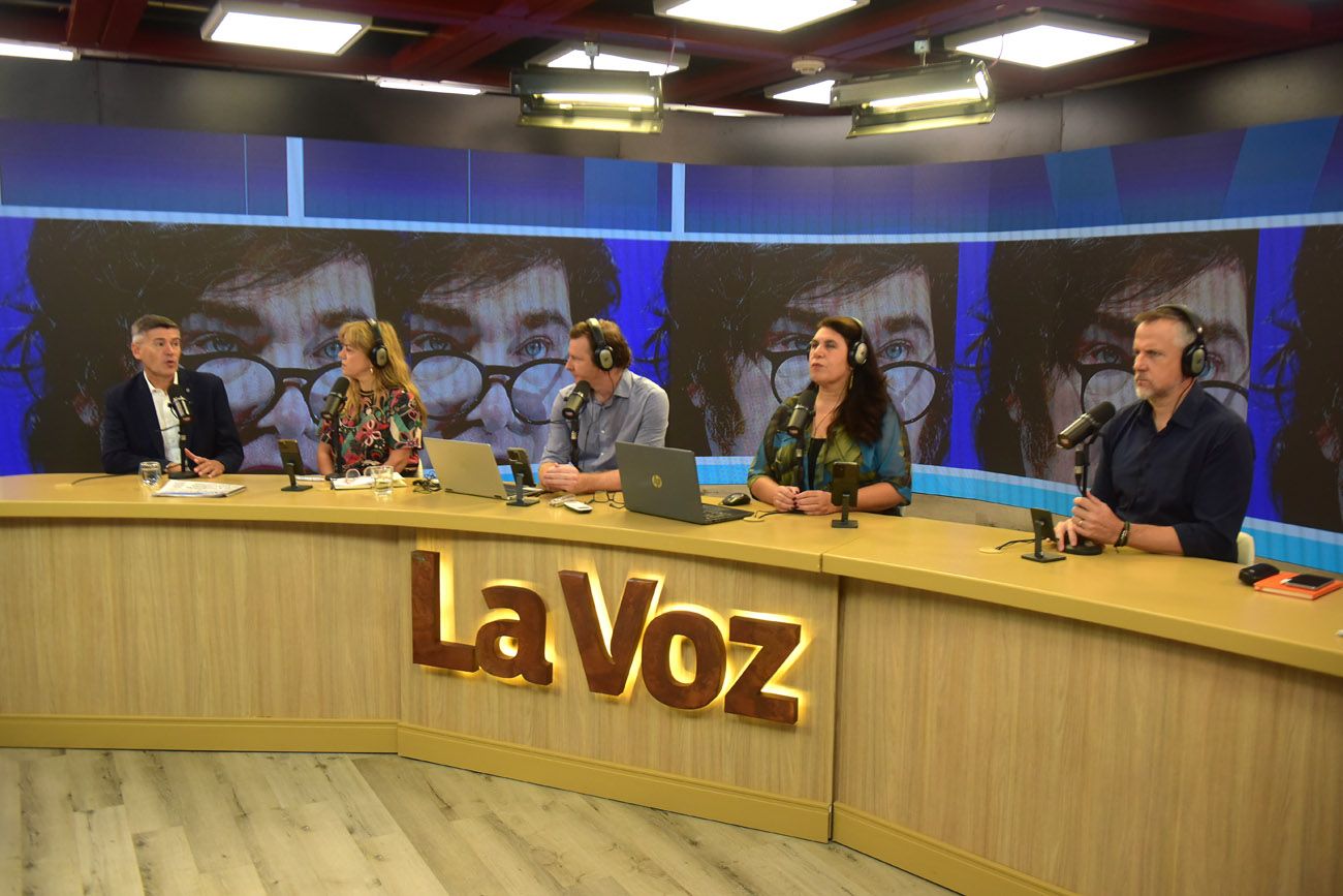 Daniel Passerini, intendente de Córdoba, en el Streaming de La Voz en Vivo. 
