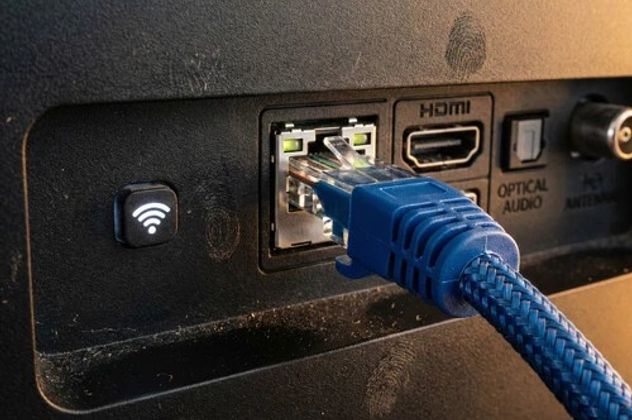 Smart TV: por qué el cable Ethernet puede estar limitando tu velocidad de internet.