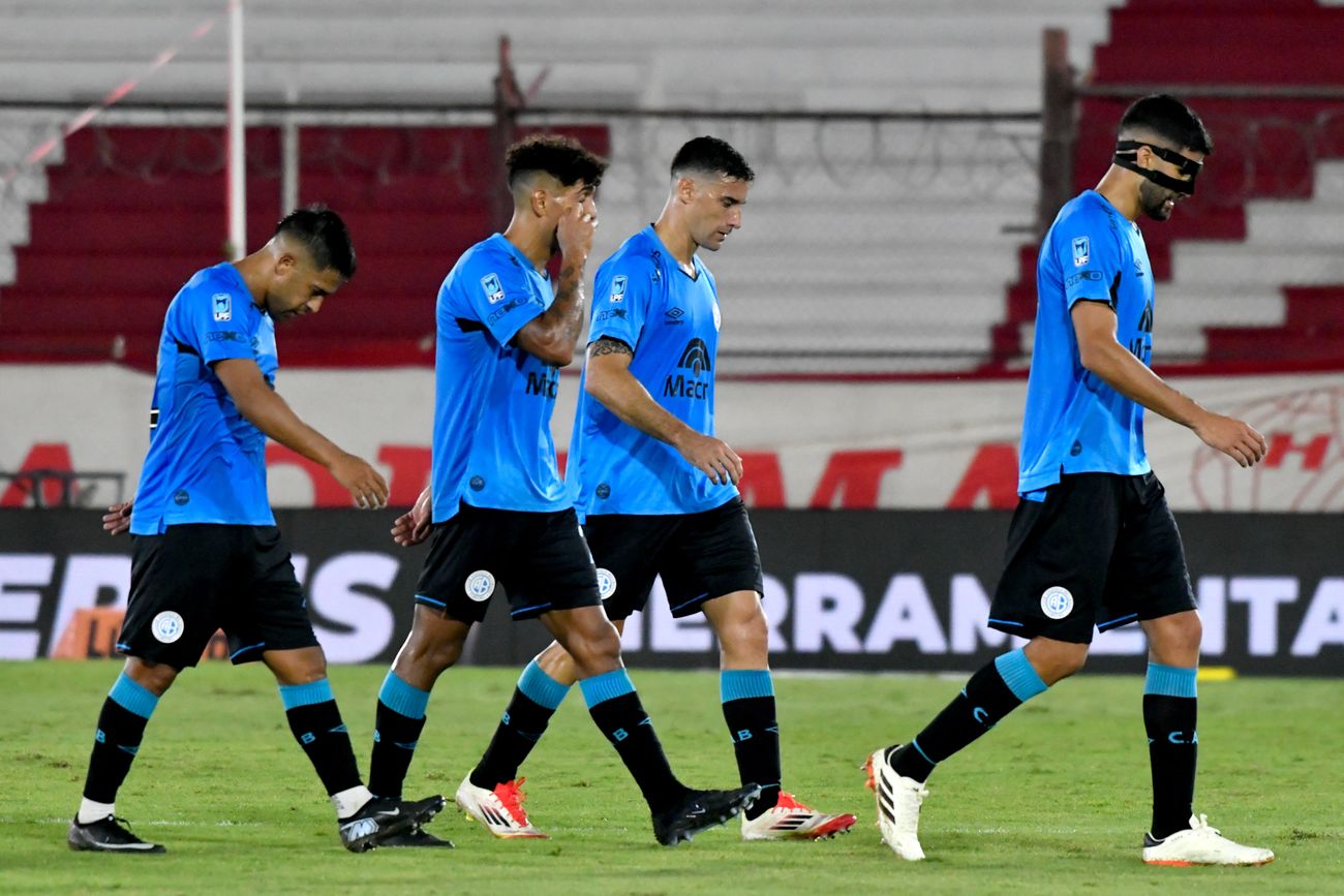 Belgrano perdió ante Huracán en Buenos Airtes. 