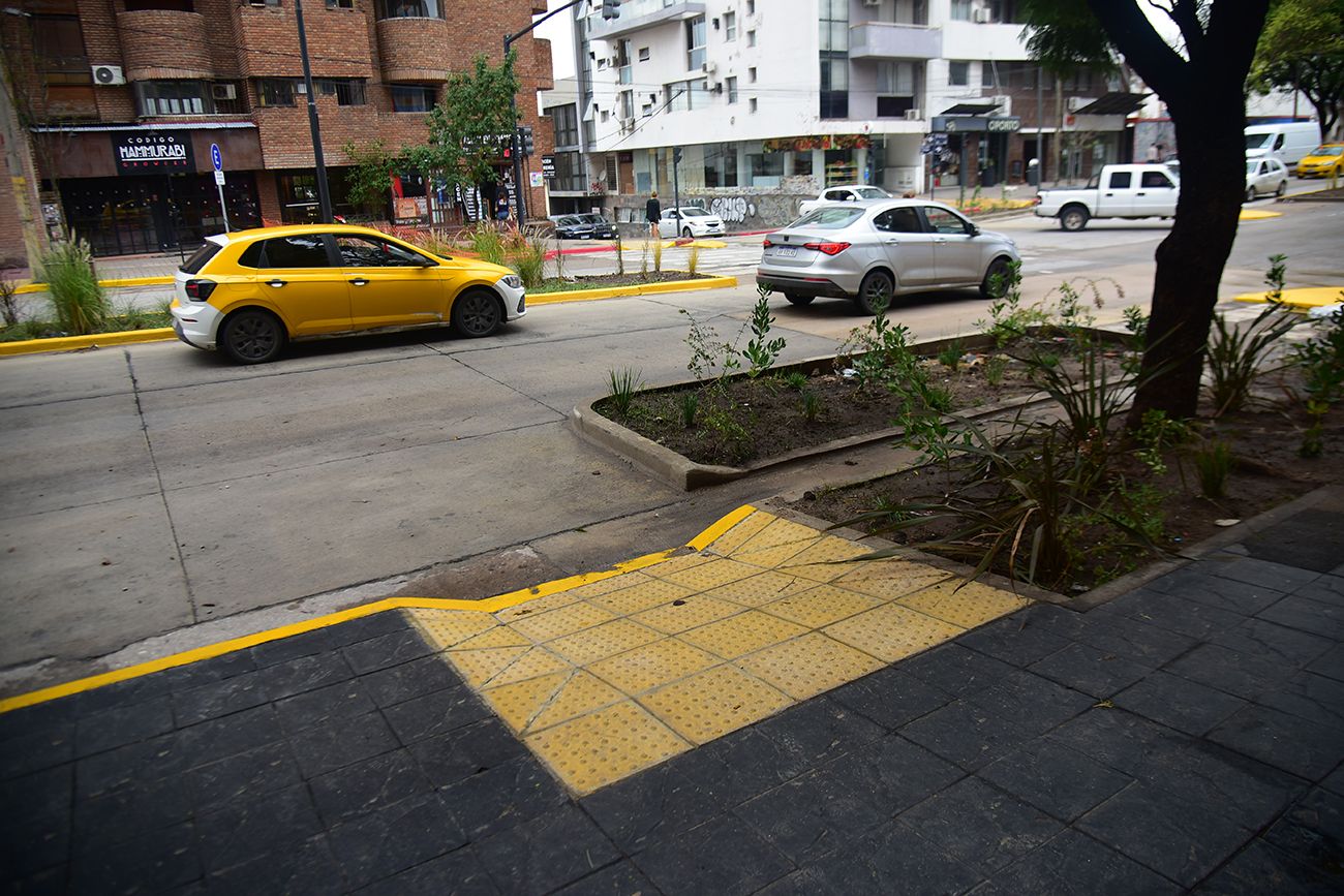 La obra vial de bulevar San Juan contempla rampas 