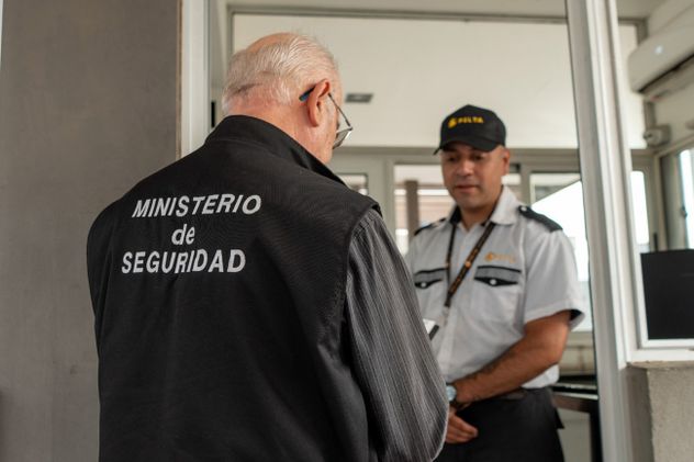 Controles de la Dirección de Seguridad Privada del Ministerio de Seguridad a vigiladores y a prestadores. 
