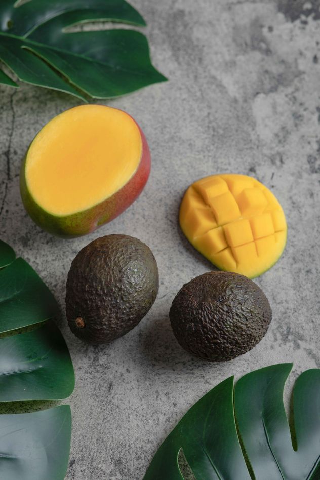 Los beneficios para la salud cardiovascular de combinar palta y mango. 