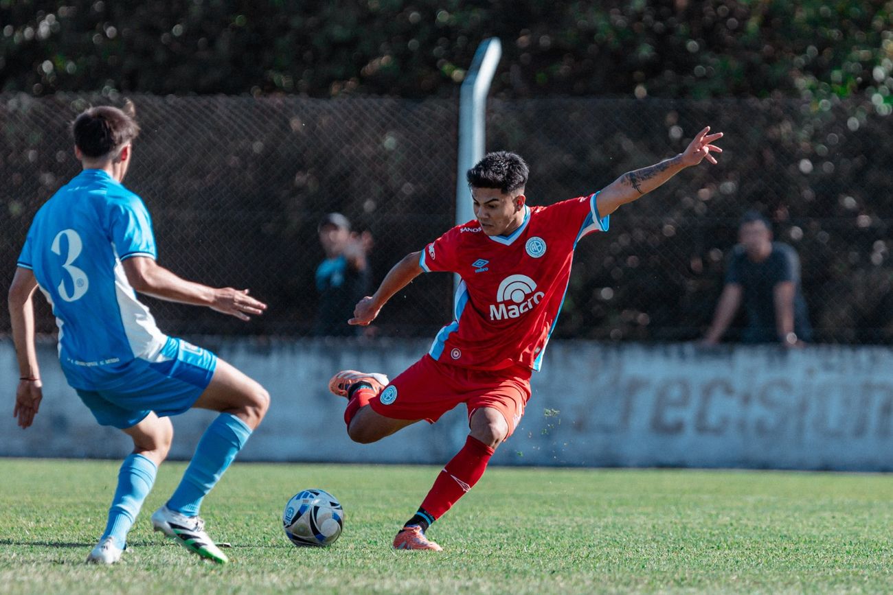 Estudiantes de Río Cuarto vs. Belgrano por el Torneo de Reserva.