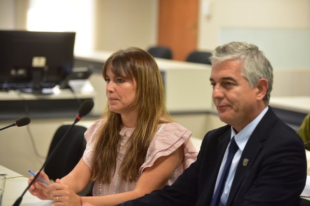 Ministerio Público. El fiscal Fernando López Villagra y su asistente Belén Caretó. (José Hernández / La Voz)