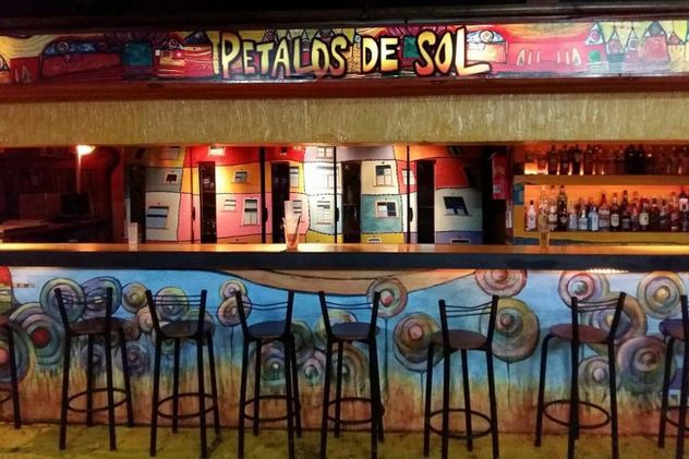 El bar Pétalos de Sol cumple 30 años.  