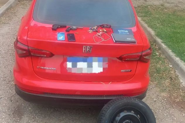 Una asociación ilícita robaba autos y luego domicilios. (Policía).