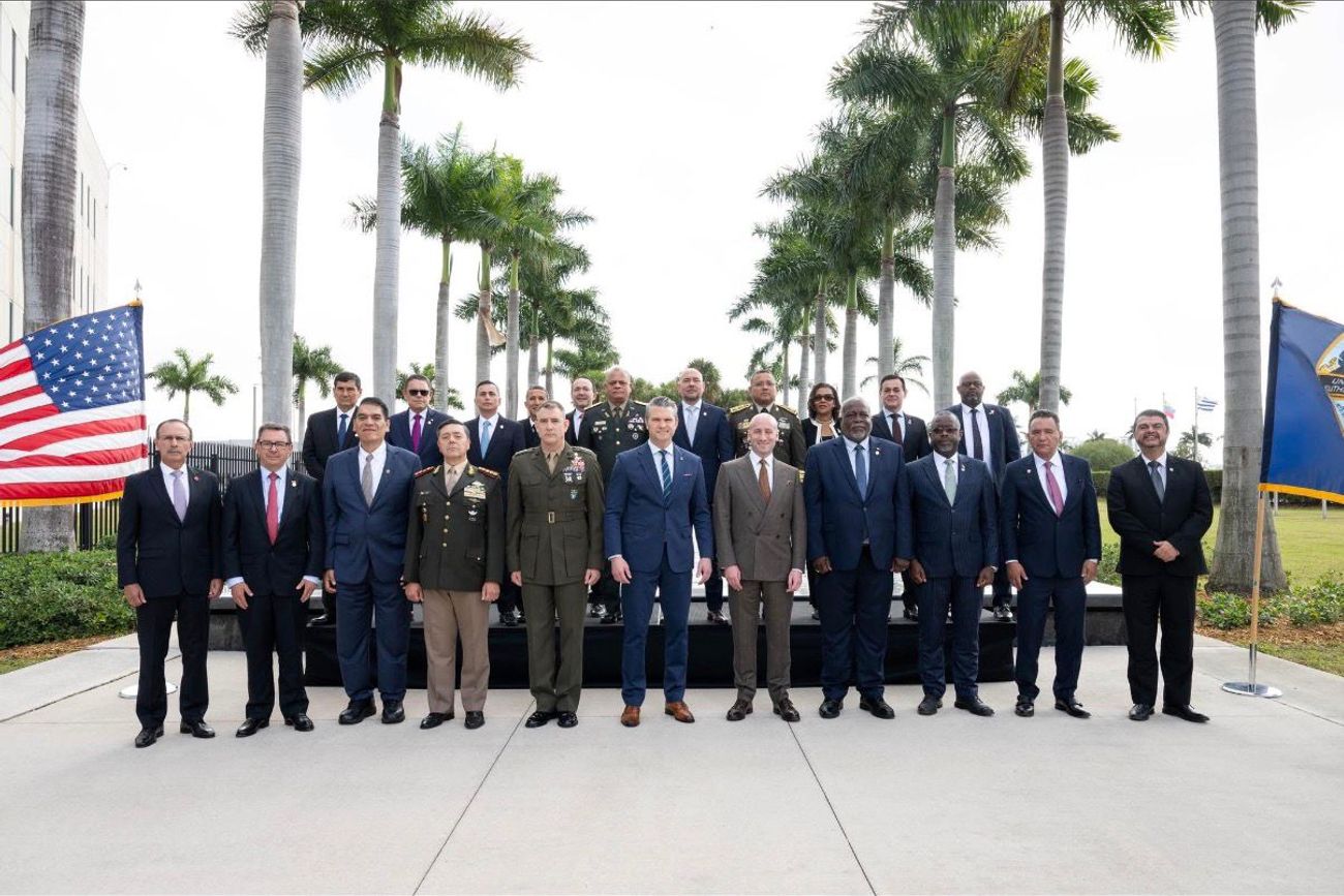 El ministro de Defensa, Carlos Presti, participó este jueves de la cumbre de Seguridad convocada por Trump. 