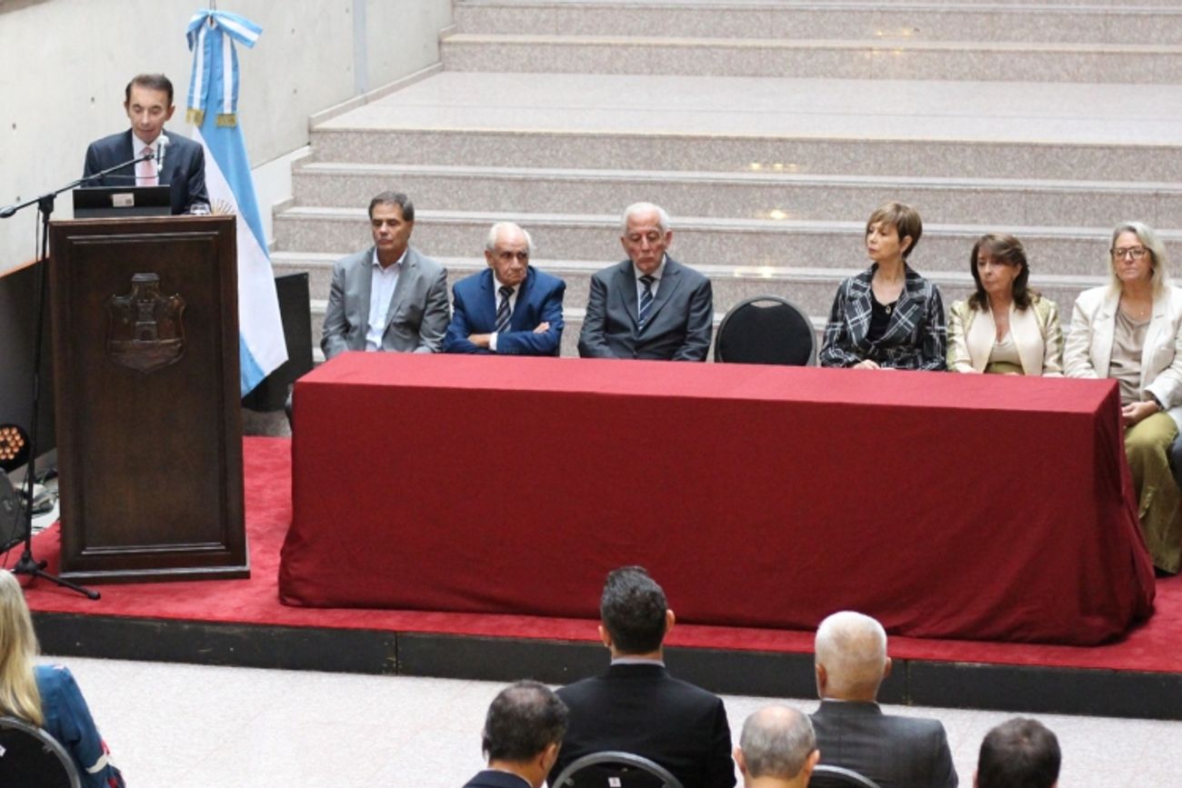 El Tribunal Superior de Justicia modificó un fallo de la Cámara Contencioso Administrativa, al reducir el descuento a un jubilado que le hace la Caja de Jubilaciones.(La Voz / Archivo) 